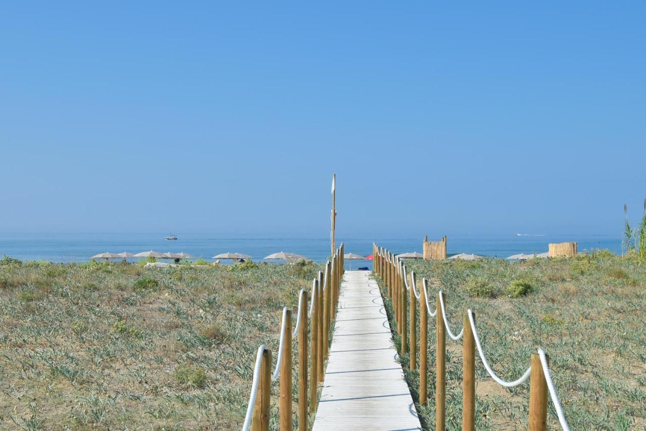 Paestum Inn Beach Resort Extérieur photo